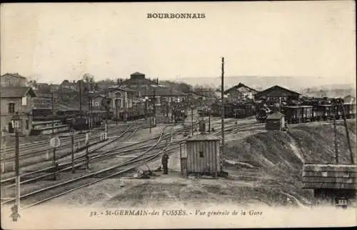 Ak Saint Germain des Fossés Allier, Vue generale de la Gare