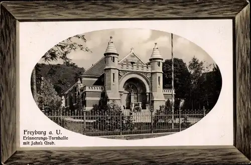 Passepartout Präge Ak Freyburg an der Unstrut, Turnvater Jahn, Grab, Turnhalle