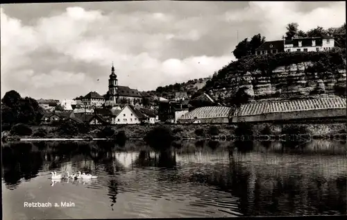 Ak Regensburg an der Donau Oberpfalz, Teilansicht, Enten auf dem Wasser