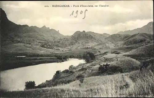 Ak Madagaskar, Pointe d'Imandabe, sur l'Isandro