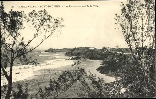 Ak Tolagnaro Fort Dauphin Madagaskar, Les Falaises au sud de la Ville