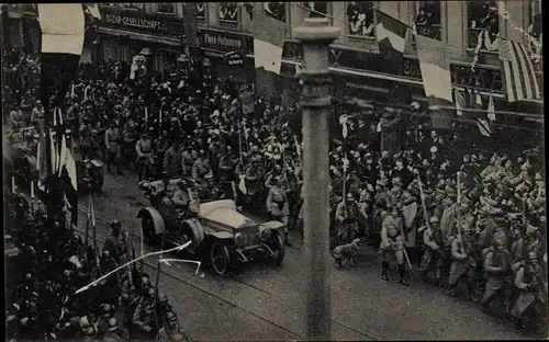 Ak Strasbourg Straßburg Elsass Bas Rhin, Entrée du Marechal Petain 1918, Siegesparade