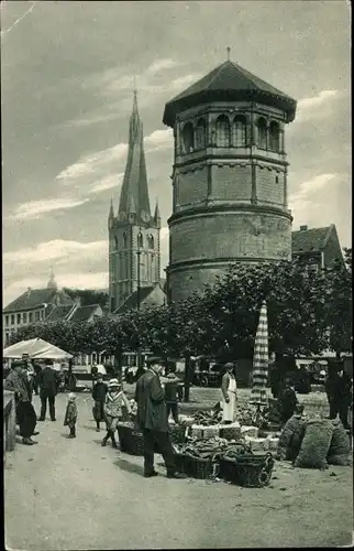 Ak Düsseldorf am Rhein, Schlossturm und Lambertuskirche, Marktstände