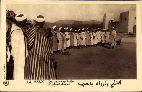 Ak Marokko, Les danses rythmées, Tänzer in einer Reihe, Maghreb