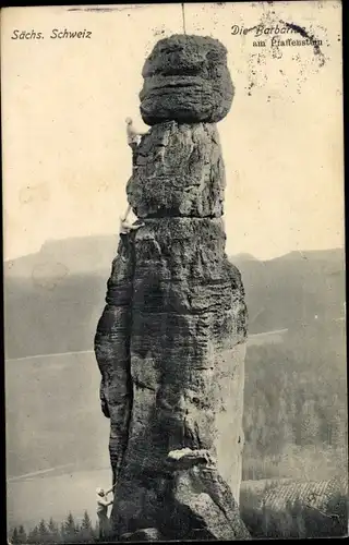 Ak Königstein an der Elbe Sächsische Schweiz, Barbarine am Pfaffenstein, Felsformation, Kletterer