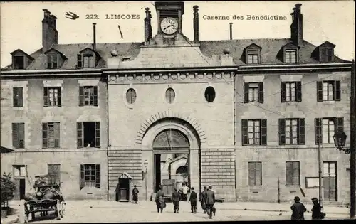 Ak Limoges Haute Vienne, Caserne des Benedictins