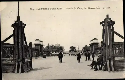 Ak Clermont Ferrand Puy de Dôme, Entrée du Camp de Gravanches