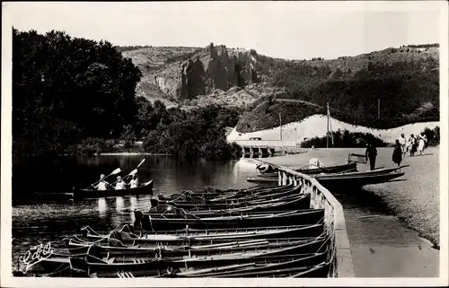 Ak Chambon sur Lac Puy de Dôme, Plage, Embarcadère, Boote