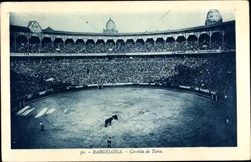 Ak Barcelona Katalonien, Corrida de Toros, Stierkampfarena, Zuschauer