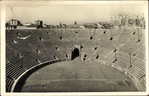 Ak Verona Veneto, L'interno dell' Arena