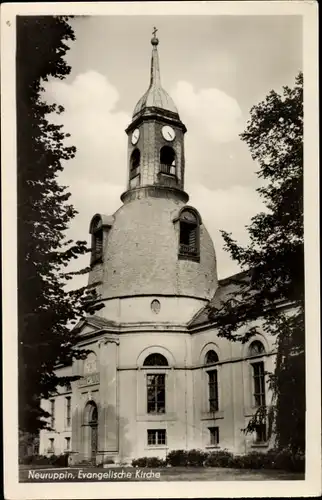 Ak Neuruppin in Brandenburg, Evangelische Kirche