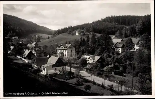 Ak Niederpöbel Schmiedeberg im Erzgebirge, Straßenpartie, Teilansicht
