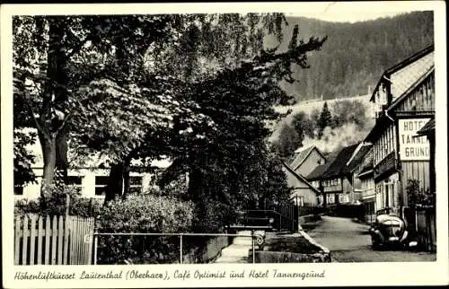 Foto Ak Lautenthal Langelsheim im Oberharz, Straßenpartie mit Café Optimist und Hotel Tannengrund