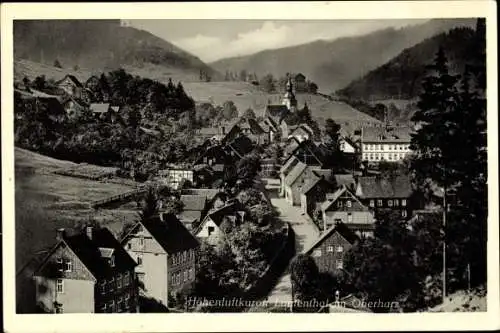 Foto Ak Lautenthal Langelsheim im Oberharz, Blick auf den Ort mit Kirche im Hintergrund