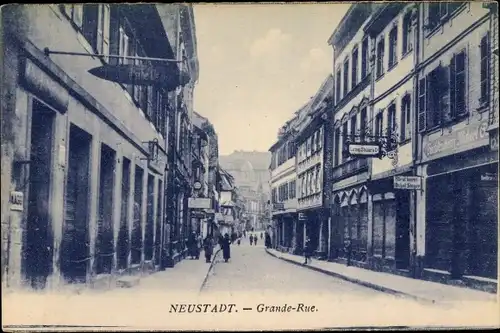 Ak Neustadt an der Haardt Neustadt an der Weinstraße, Grande Rue