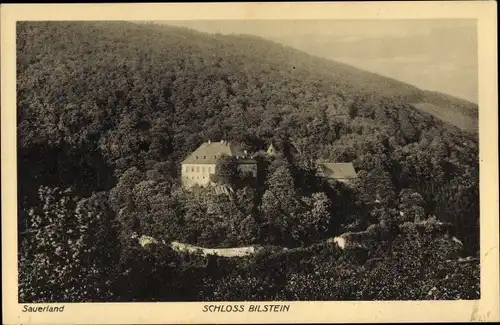 Ak Bilstein Lennestadt im Sauerland, Schloss Bilstein, Fliegeraufnahme