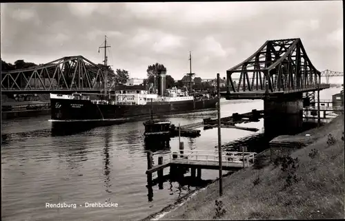 Ak Rendsburg in Schleswig Holstein, Dampfer Nynkobo an der Drehbrücke