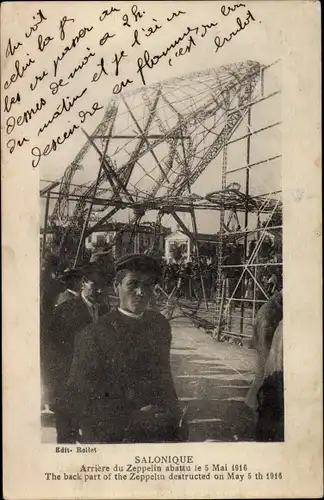 Ak Saloniki Thessaloniki Griechenland, Arriere du Zeppelin abattu 1916, zerstörter Zeppelin