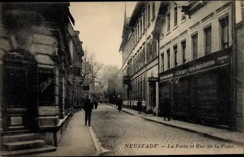 Ak Neustadt an der Weinstraße, La Poste et Rue de la Poste, J. C. Keipper