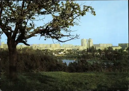 Ak Neustadt Halle an der Saale, Blick aus der Ferne auf den Ort