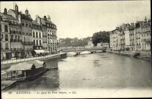 Ak Bayonne Pyrénées Atlantiques, Le Quai du Pont Mayou