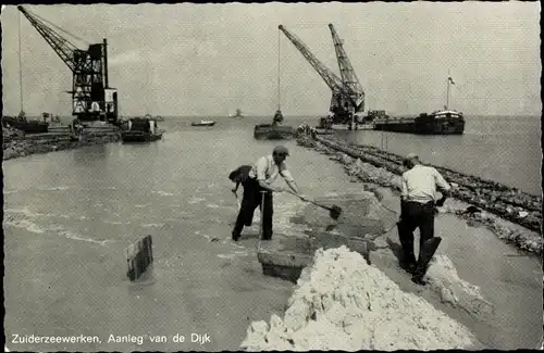 Ak Nordholland, Zuiderzeewerken, Aanleg van de Dijk, Deichbauarbeiten