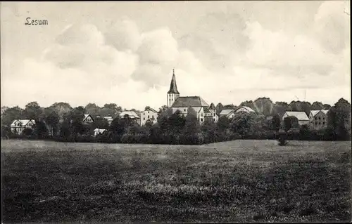 Ak Lesum Bremen, Blick über eine Wiese und Bäume zur Ortschaft