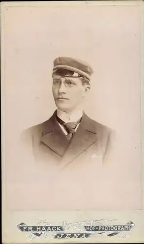 CdV Student mit Zwicker, Eichfuss, Portrait, Jena, 1898