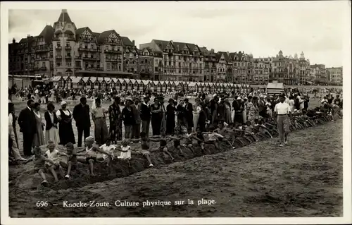 Ak Zoute Knokke Heist Heyst Knocke sur Mer Westflandern, Culture physique sur la plage