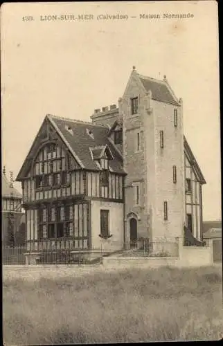 Ak Lion sur Mer Calvados, Maison Normande