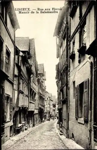 Ak Lisieux Calvados, Rue aux Fevres, Manoir de la Salamandre