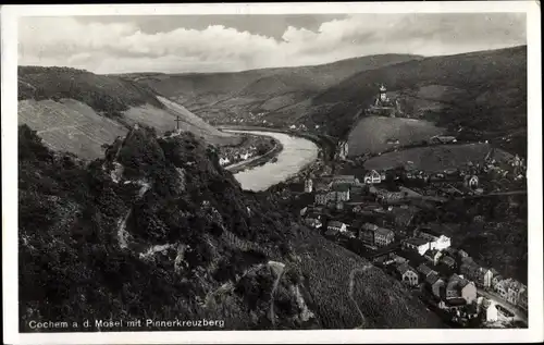 Ak Cochem an der Mosel, Panorama mit Pinnerkreuzberg