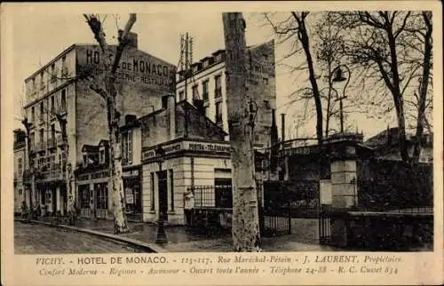 Ak Vichy Allier, Hotel de Monaco, Rue Marechal Petain