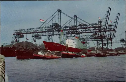 Ak Haarlem Nordholland Niederlande, Hafen, Een kolenlaadbrug, Verladebrücke für Kohle, Frachtschiff