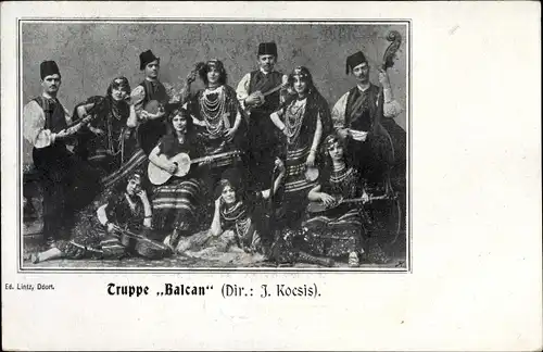 Ak Musikertruppe Balcan, Dir. Kocsis, Tracht, Gitarre
