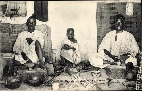 Ak Saint Louis Senegal, Atelier de bijoutiers indigenes