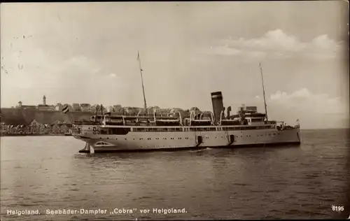 Ak Nordseeinsel Helgoland, Seebäderdampfer Cobra, HAPAG