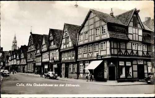 Ak Celle in Niedersachsen, alte Giebelhäuser an der Zöllnerstraße