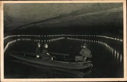 Ak Salzsee im Berchtesgadener Salzbergwerk, Boot, Lichter