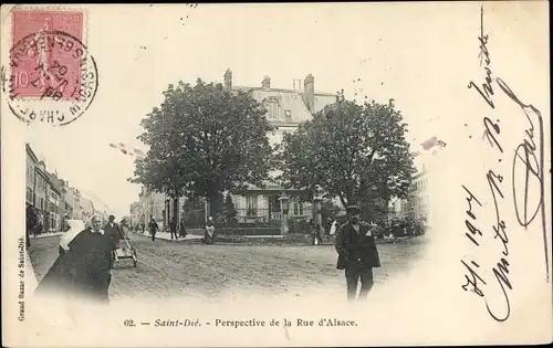 Ak Saint Dié des Vosges, Perspective de la Rue d'Alsace