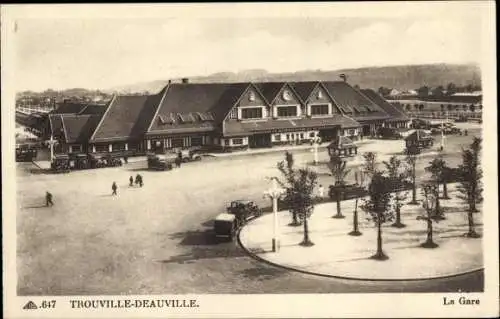 Ak Trouville Deauville Calvados, La Gare