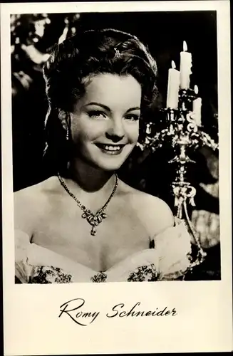 Ak Schauspielerin Romy Schneider, Portrait, Sissi