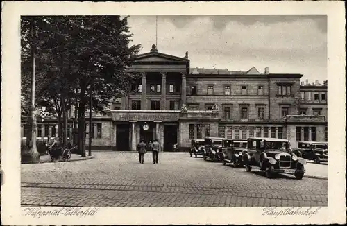 Ak Wuppertal in Nordrhein Westfalen, Hauptbahnhof, Autos