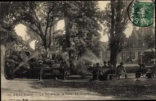 Ak Beauvais Oise, Le Square de la Gare, La Grotte
