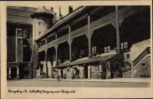 Ak Kaliningrad Königsberg Ostpreußen, Eingang zum Blutgericht, Schlosshof