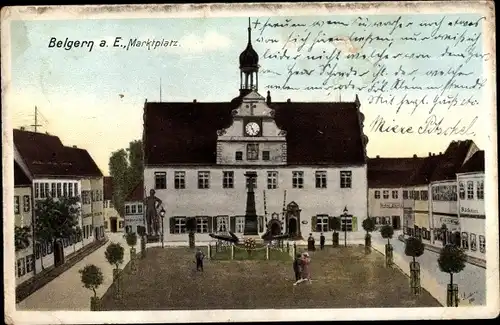 Ak Belgern Schildau in Nordsachsen, Marktplatz, Rathaus