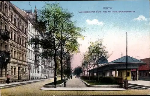 Ak Fürth in Mittelfranken Bayern, Ludwigsbahnhof mit Hornschuhpromenade