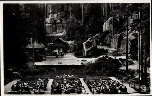 Ak Oybin in der Oberlausitz, Waldtheater, Blick zur Bühne, Publikum