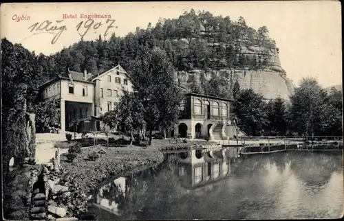 Ak Oybin in Sachsen, Blick auf den Berg, Hotel Engelmann, Weiher
