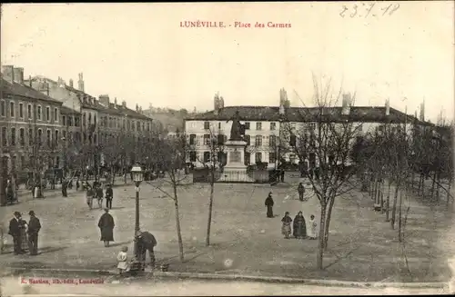 Ak Luneville Meurthe et Moselle, Place des Carmes